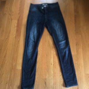 Dark wash skinny jeans